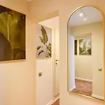 Tropical Feel - 2br At Sala Palatului ブカレスト