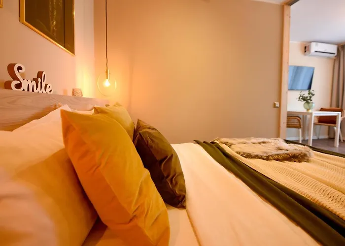 Tropical Feel - 2br At Sala Palatului * Bukarest