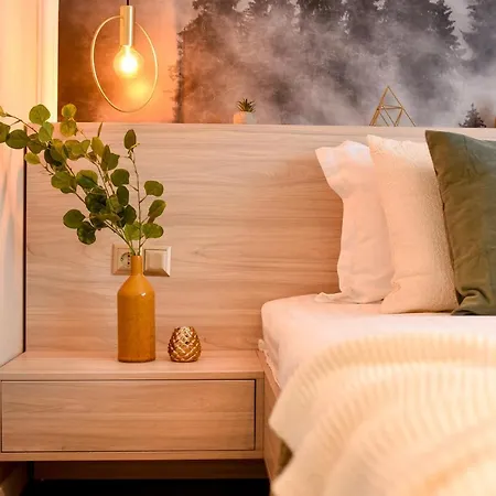 Tropical Feel - 2br At Sala Palatului Appartement Boekarest