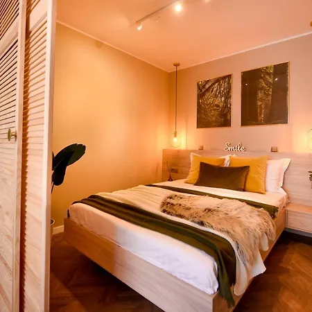 Tropical Feel - 2br At Sala Palatului Appartement Bucarest